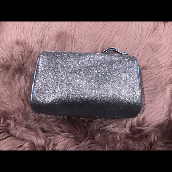 Glitter Cosmetics Bag - Picture 3 of 5